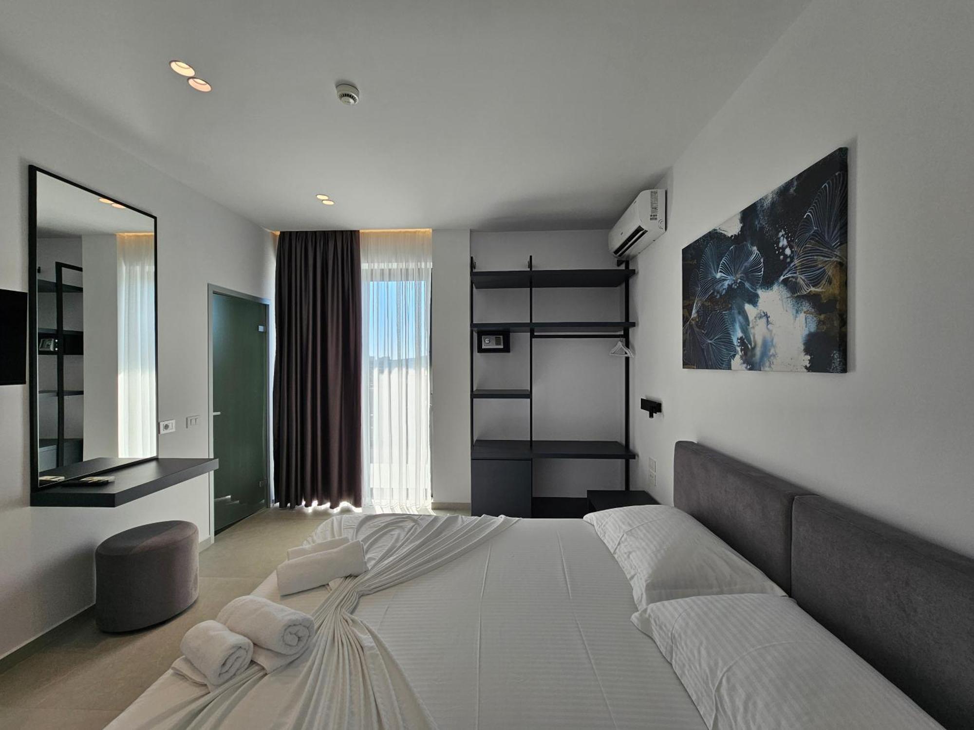 Adele Hotel Ksamil Exterior photo